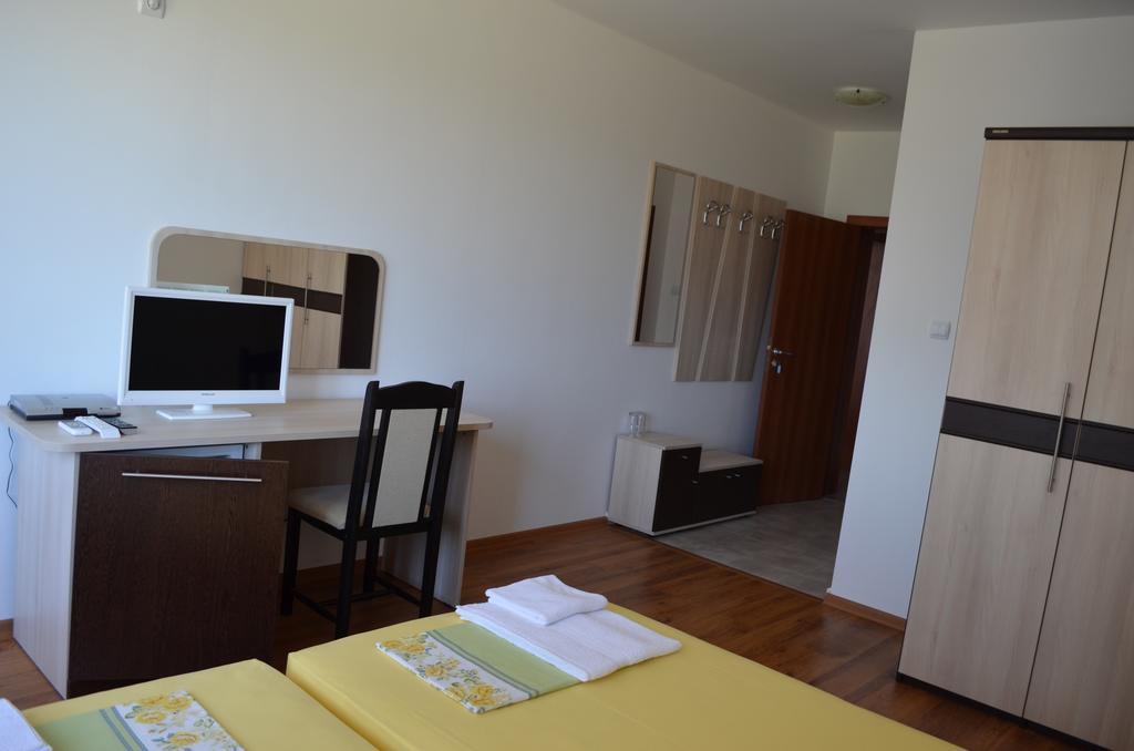 Guest House Georgievi Primorsko Pokoj fotografie