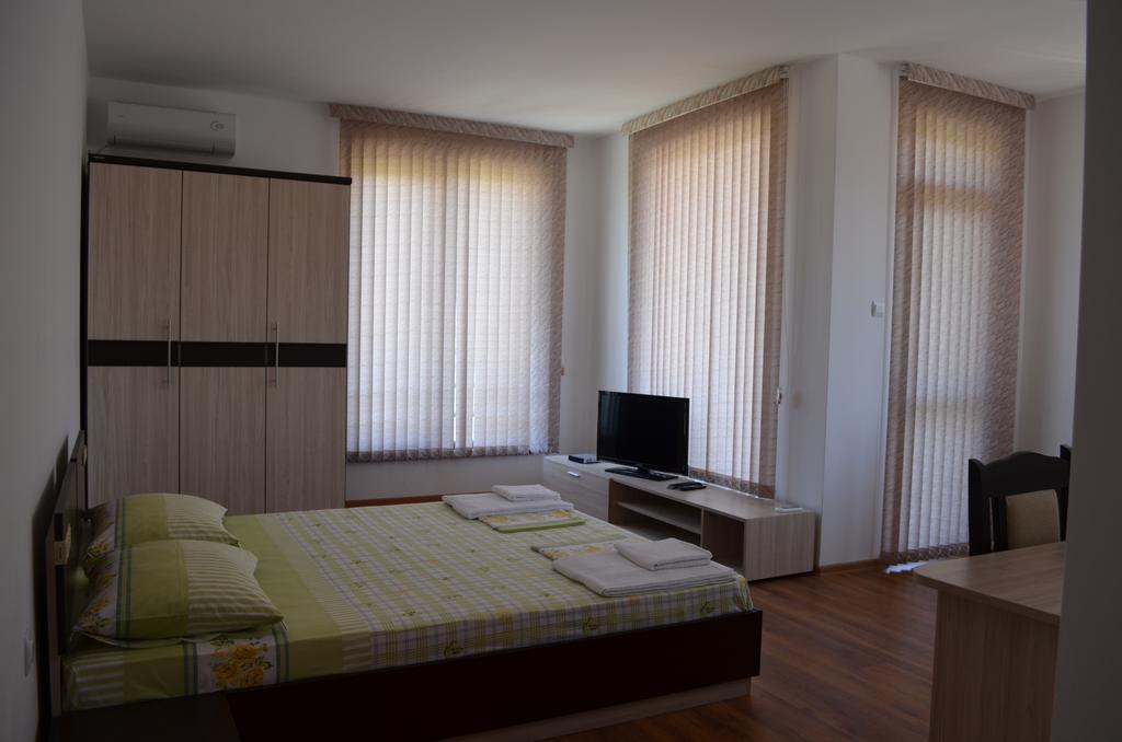 Guest House Georgievi Primorsko Pokoj fotografie